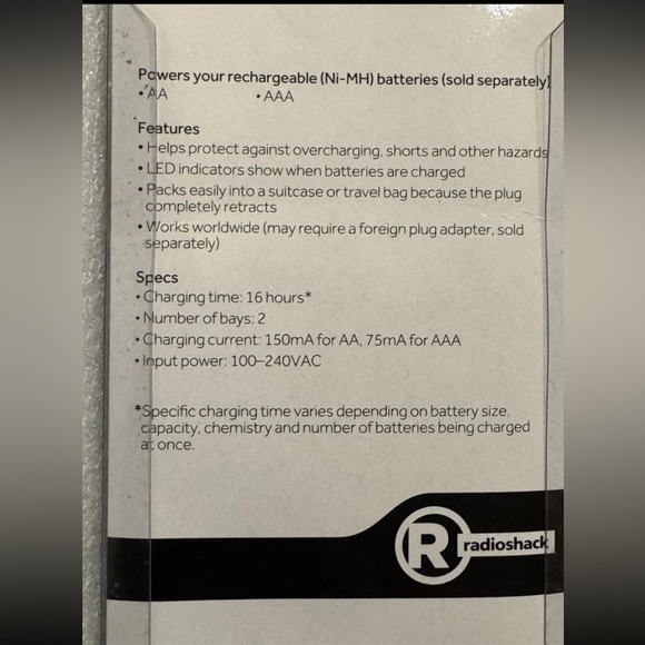 Radio Shack Charger for Ni-MH AA and AAA Rechargeable Batteries, 230-2011. New! - Picture 4 of 4